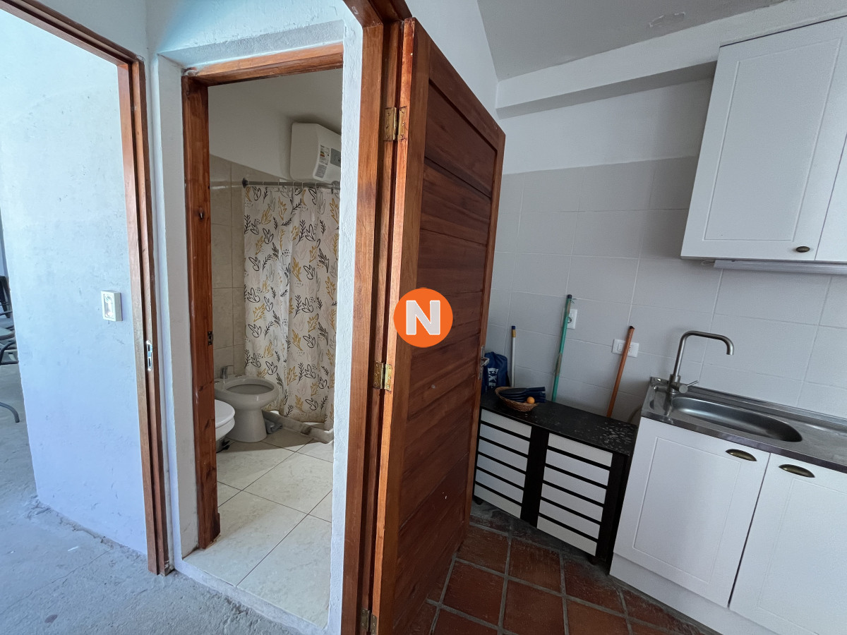 Casa Ref.222994 - Casa en venta de 3 dormitorios - Zona colegios Cantegril.