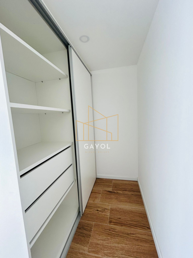 Apartamento ID.318 - Apartamento En Venta Primera Línea, Punta Del Este.