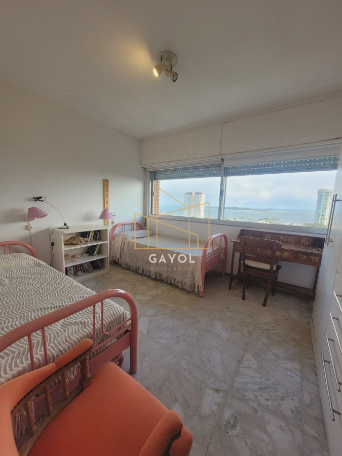 Apartamento ID.494 - Apartamento En Venta 3 dormitorios a 400 metros del mar!! 