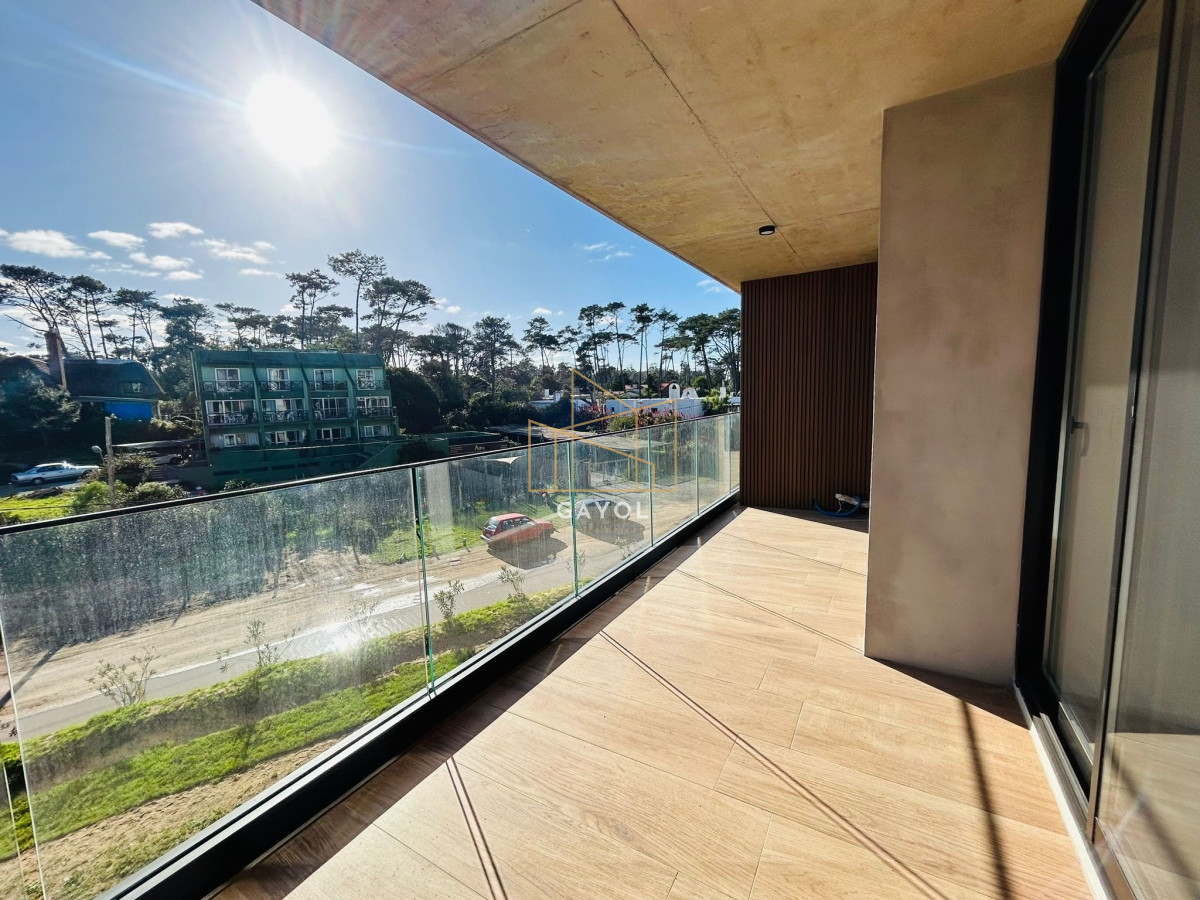 Apartamento ID.318 - Apartamento En Venta Primera Línea, Punta Del Este.
