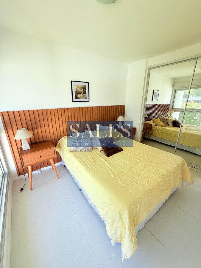 Apartamento ID.1274 - Alquiler anual - 1 dormitorio Torre con todos los servicios.