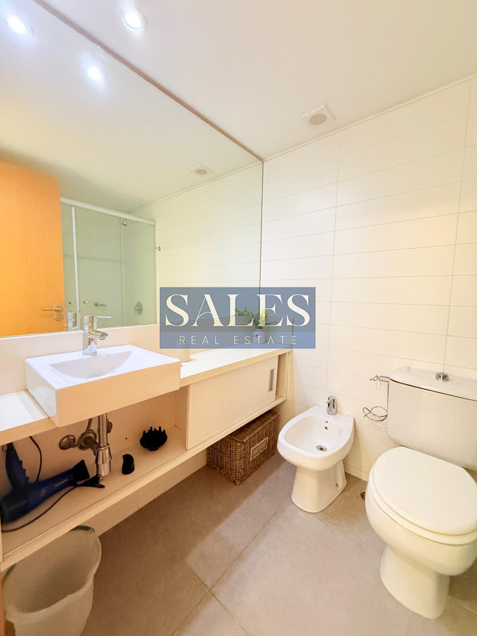 Apartamento ID.1274 - Alquiler anual - 1 dormitorio Torre con todos los servicios.