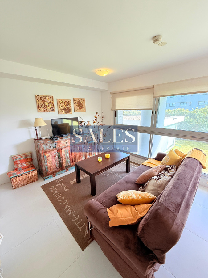 Apartamento ID.1274 - Alquiler anual - 1 dormitorio Torre con todos los servicios.
