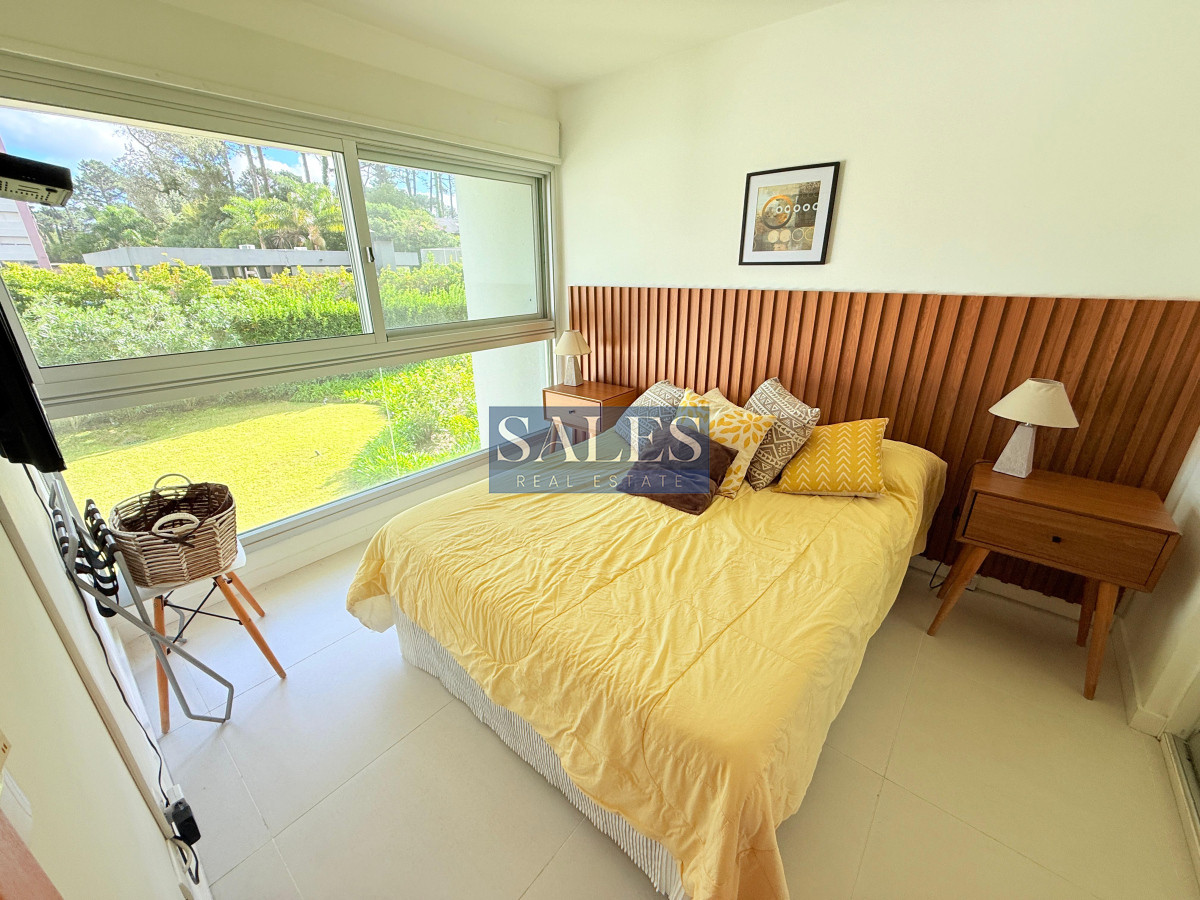 Apartamento ID.1274 - Alquiler anual - 1 dormitorio Torre con todos los servicios.