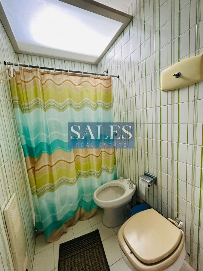 Casa ID.1413 - Casa En Venta, Zona Colegios. Jardines de Cordoba. Punta Del Este.
