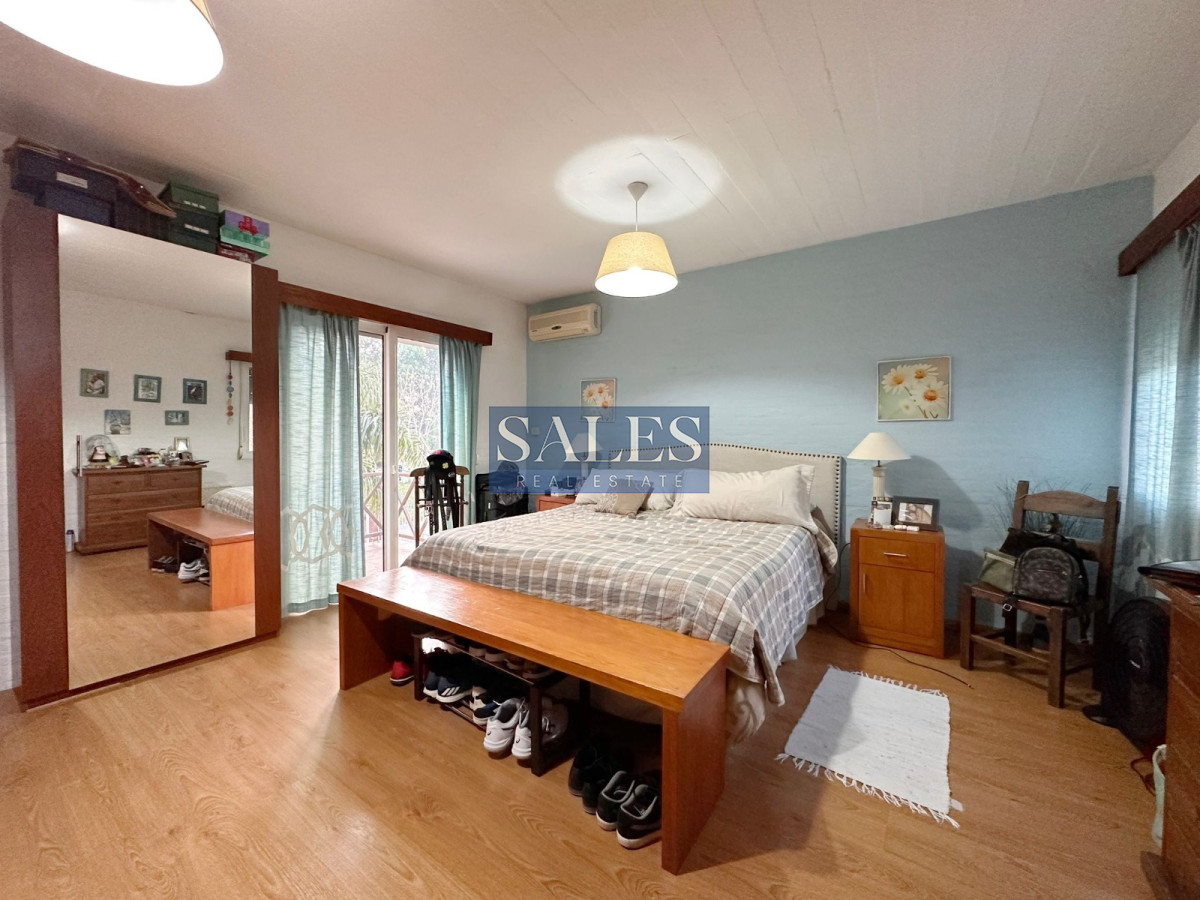 Casa ID.854 - Casa en venta Playa Mansa - 4 dormitorios Parada 19.