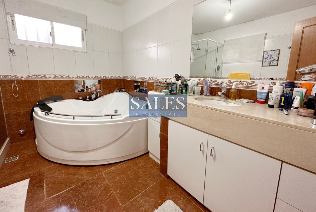 Casa ID.854 - Casa en venta Playa Mansa - 4 dormitorios Parada 19.
