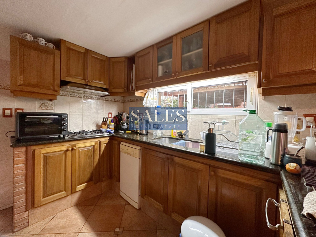 Casa ID.854 - Casa en venta Playa Mansa - 4 dormitorios Parada 19.