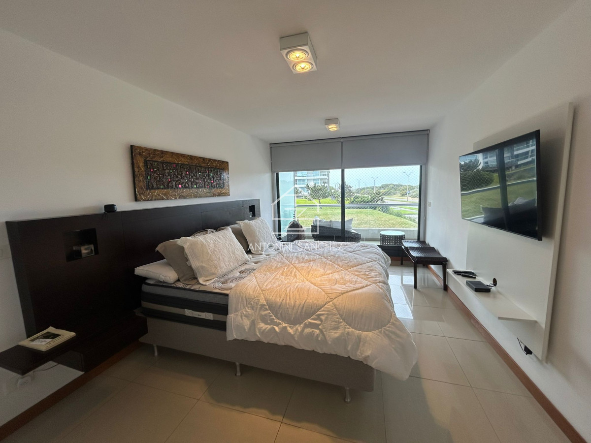 Apartamento ID.1582 - Apartamento en alquiler - Primera línea Brava 3 dormitorios + Dep.