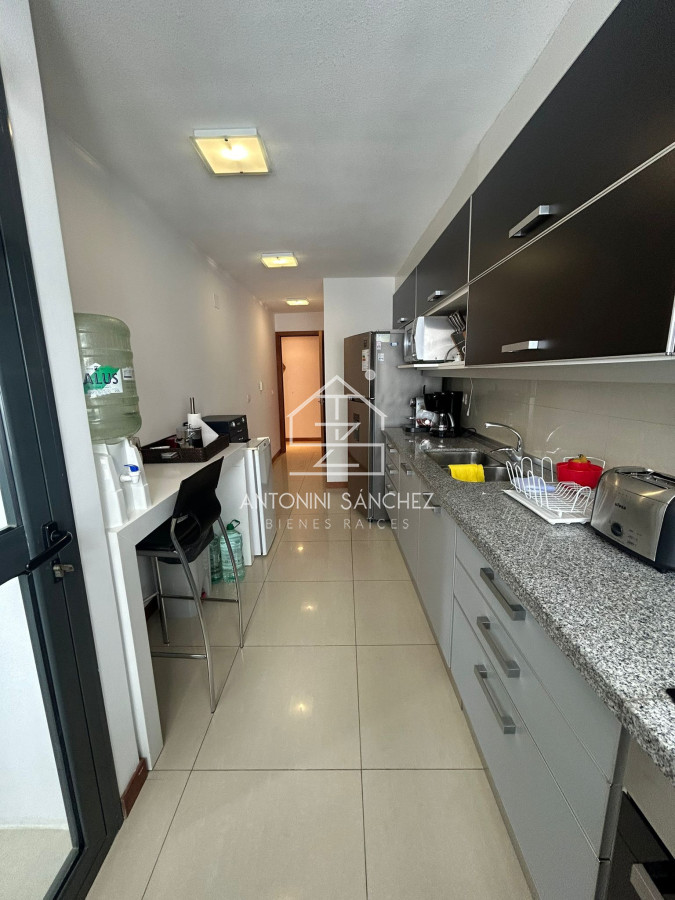 Apartamento ID.1582 - Apartamento en alquiler - Primera línea Brava 3 dormitorios + Dep.