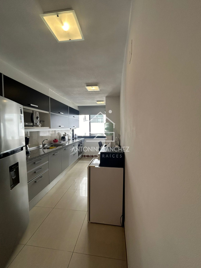Apartamento ID.1582 - Apartamento en alquiler - Primera línea Brava 3 dormitorios + Dep.