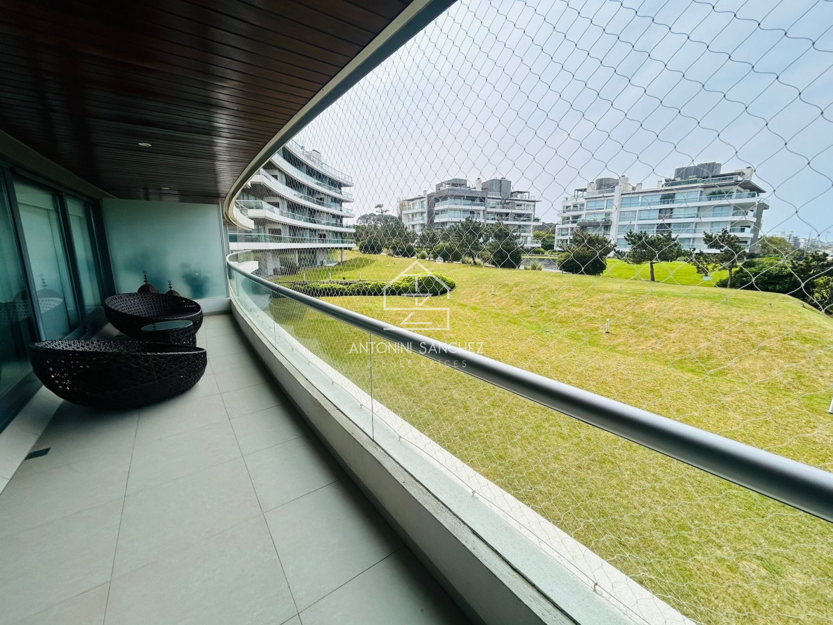 Apartamento ID.1582 - Apartamento en alquiler - Primera línea Brava 3 dormitorios + Dep.