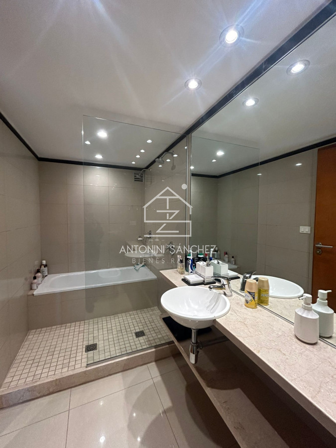Apartamento ID.1582 - Apartamento en alquiler - Primera línea Brava 3 dormitorios + Dep.