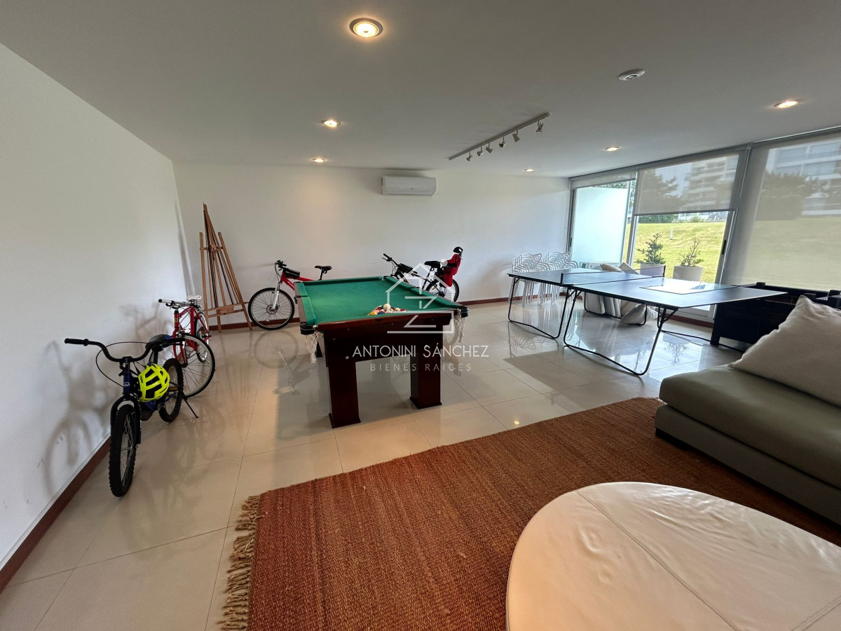 Apartamento ID.1582 - Apartamento en alquiler - Primera línea Brava 3 dormitorios + Dep.