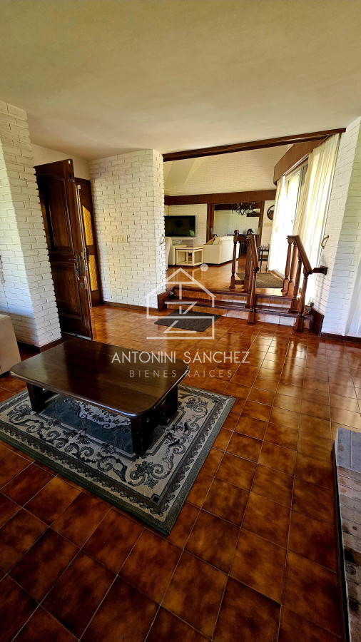 Casa ID.2499 - Casa en venta - 4 dormitorios Playa Mansa