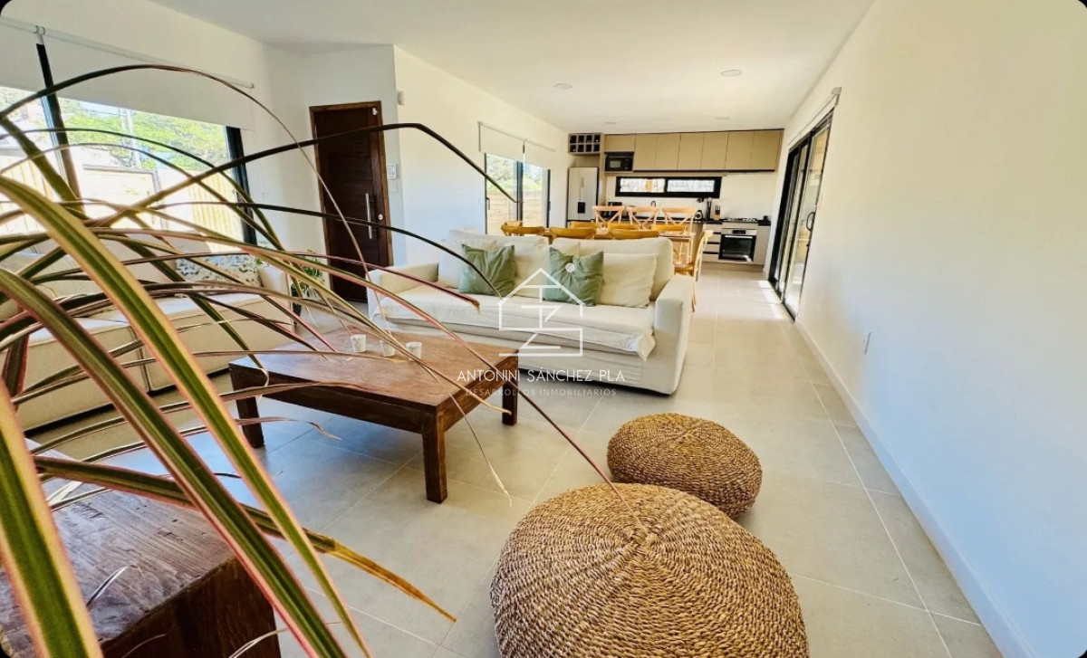 Casa ID.4140 - Casa Anual 3 dormitorios con piscina 