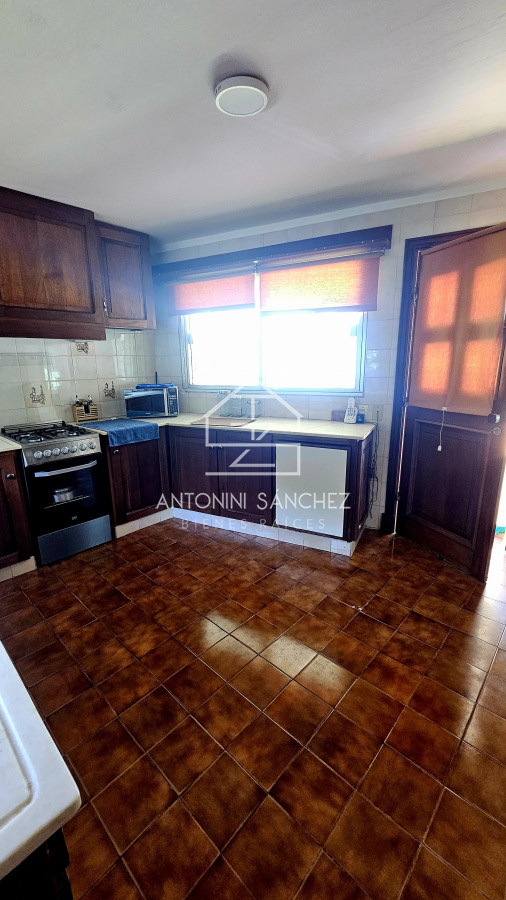 Casa ID.2499 - Casa en venta - 4 dormitorios Playa Mansa