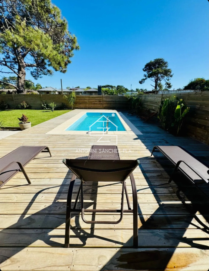 Casa ID.4140 - Casa Anual 3 dormitorios con piscina 