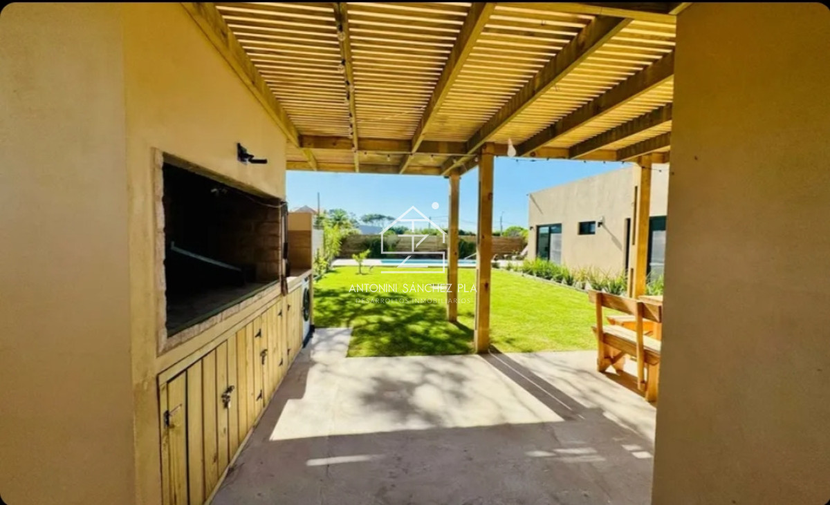 Casa ID.4140 - Casa Anual 3 dormitorios con piscina 