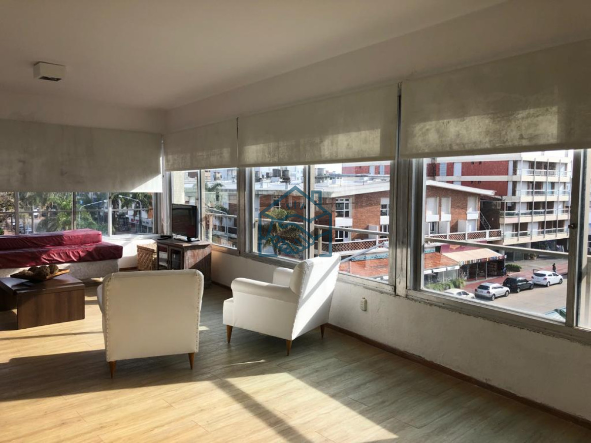 Apartamento ID.1078/Apartamento-en-venta-,-Península,-Punta-Del-Este-- - Apartamento en venta , Península, Punta Del Este  