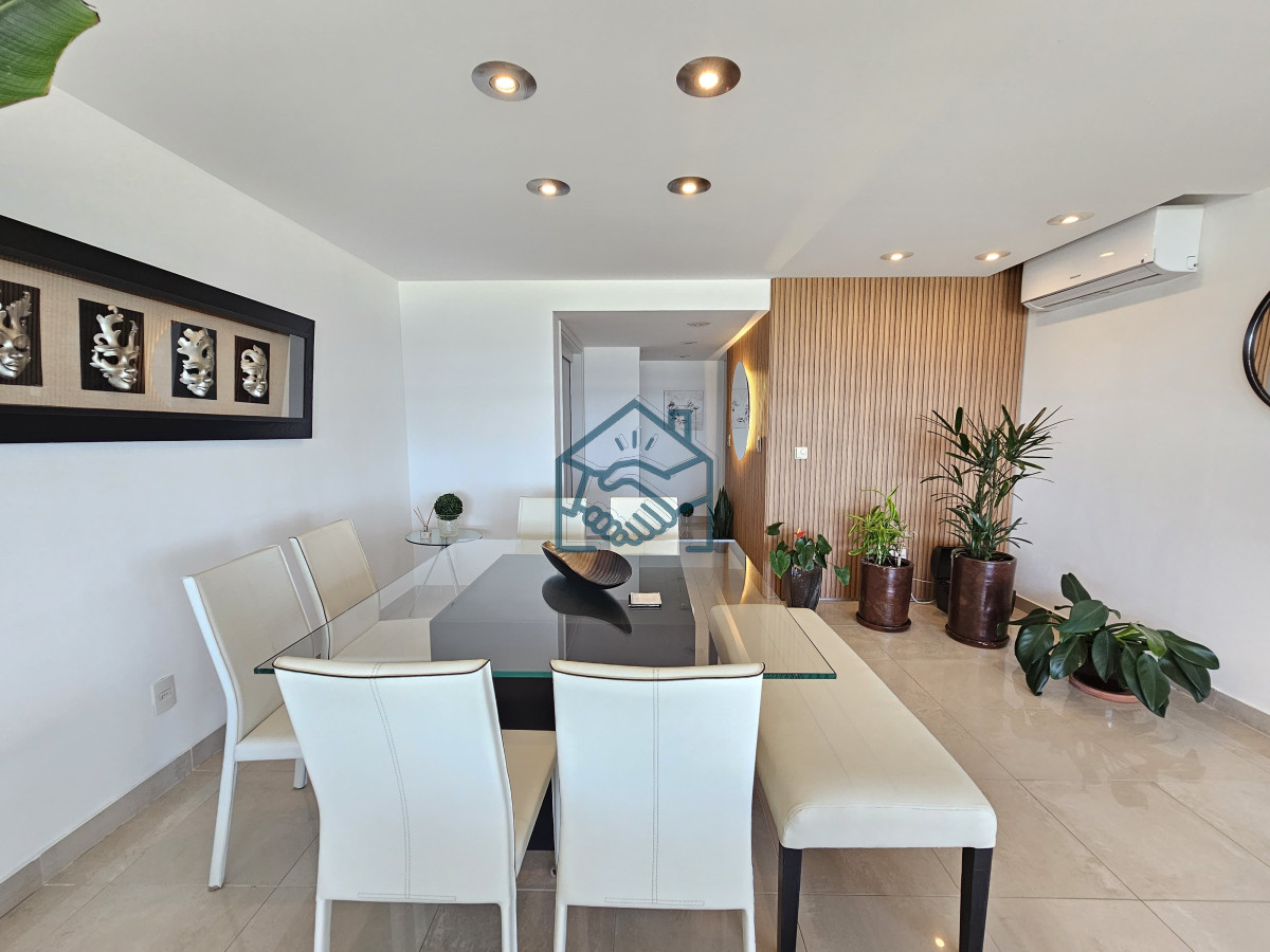 Apartamento ID.1182/Exclusividad-en-brava---3-dormitorios-en-suite-con-barbacoa-y-jacuzzi. - Exclusividad en brava - 3 dormitorios en suite con barbacoa y jacuzzi.