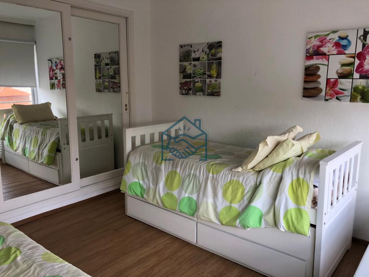 Apartamento ID.1078/Apartamento-en-venta-,-Península,-Punta-Del-Este-- - Apartamento en venta , Península, Punta Del Este  