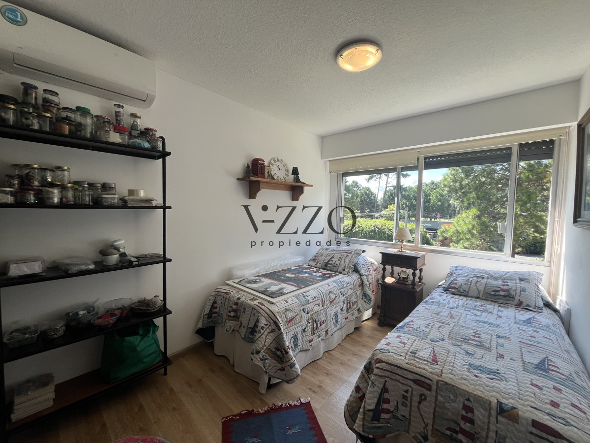 Apartamento ID.1336/Hermoso-y-amplio-departamento-en-Roosevelt---Venta - Hermoso y amplio departamento en Roosevelt - Venta