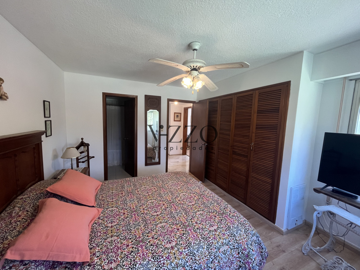 Apartamento ID.1336/Hermoso-y-amplio-departamento-en-Roosevelt---Venta - Hermoso y amplio departamento en Roosevelt - Venta