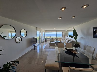 Apartamento ID.1182/Exclusividad-en-brava---3-dormitorios-en-suite-con-barbacoa-y-jacuzzi. - Exclusividad en brava - 3 dormitorios en suite con barbacoa y jacuzzi.