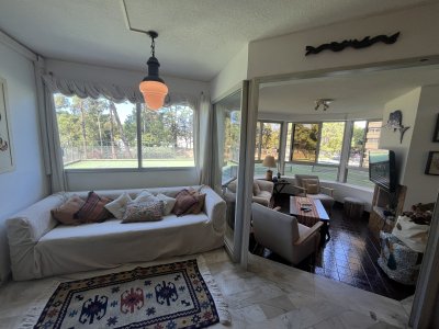 Apartamento ID.1336/Hermoso-y-amplio-departamento-en-Roosevelt---Venta - Hermoso y amplio departamento en Roosevelt - Venta