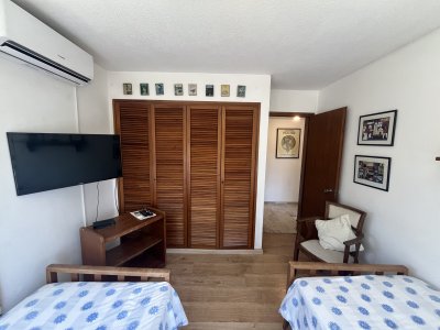 Apartamento ID.1336/Hermoso-y-amplio-departamento-en-Roosevelt---Venta - Hermoso y amplio departamento en Roosevelt - Venta
