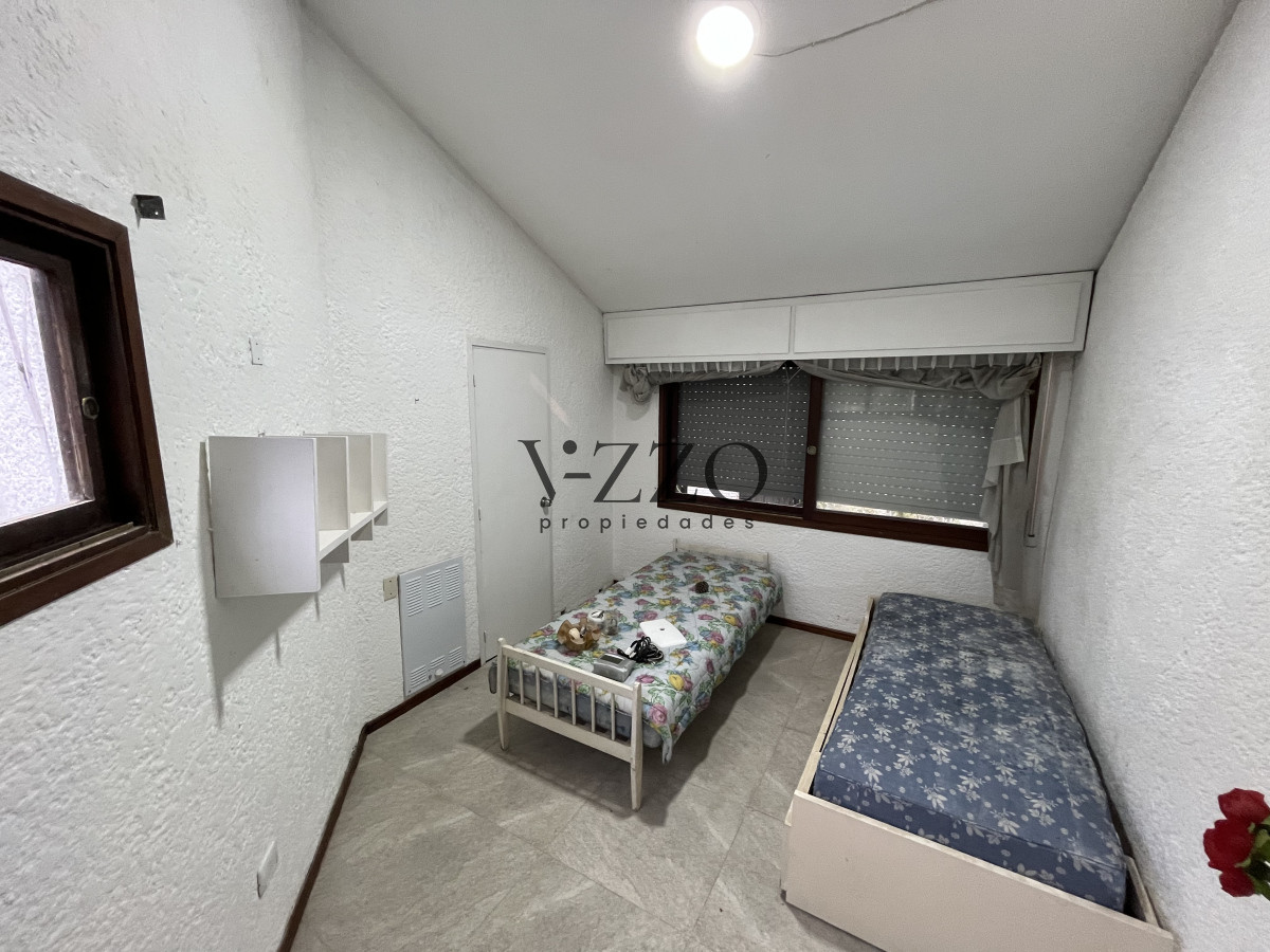 Casa ID.1185/Casa-En-Venta-o-alquiler-anual,-Zona-Cantegril. - Casa En Venta o alquiler anual, Zona Cantegril.