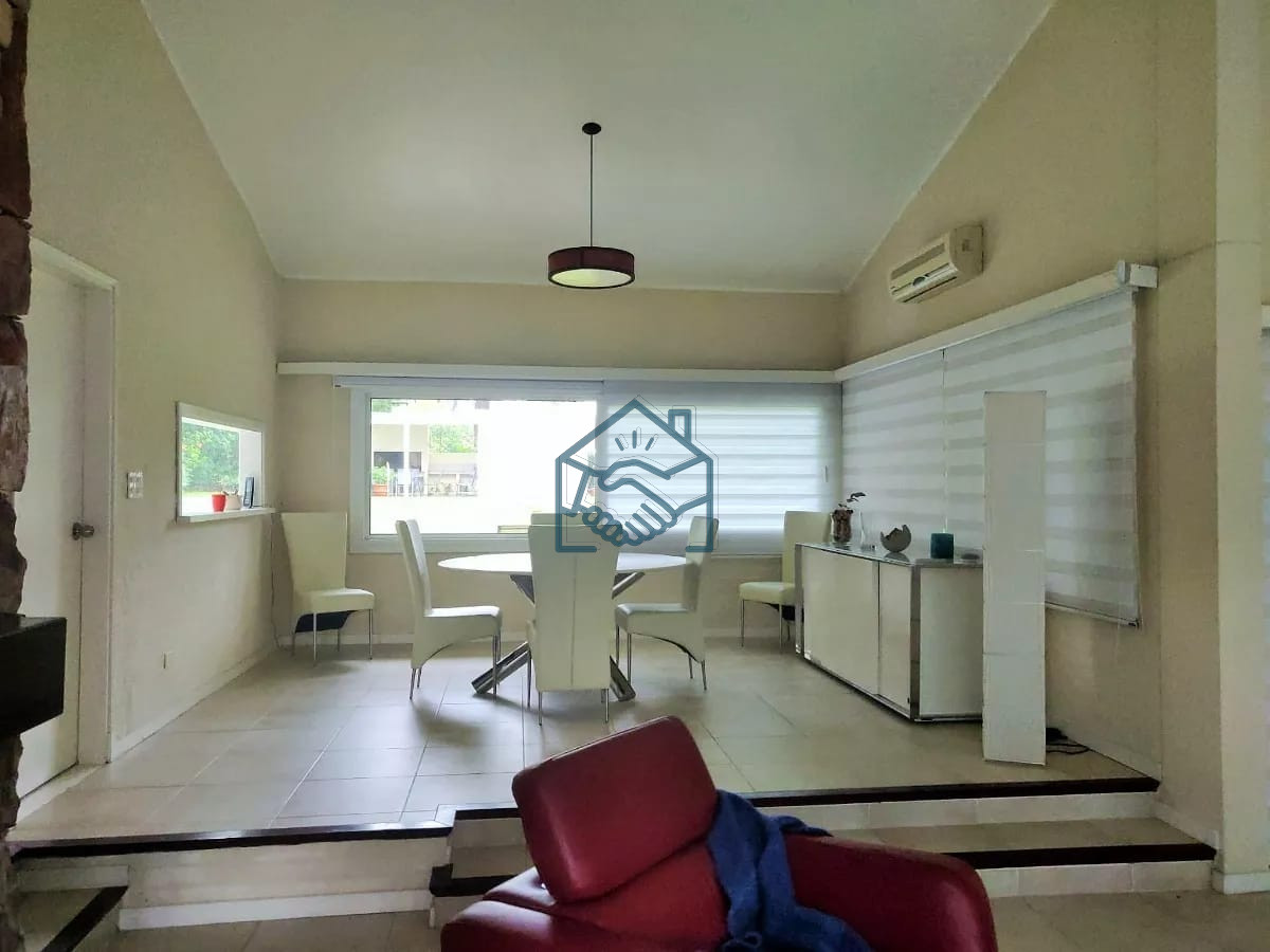 Casa ID.391/Casa-en-venta-,-San-Rafael-,-Punta-del-Este- - Casa en venta , San Rafael , Punta del Este 