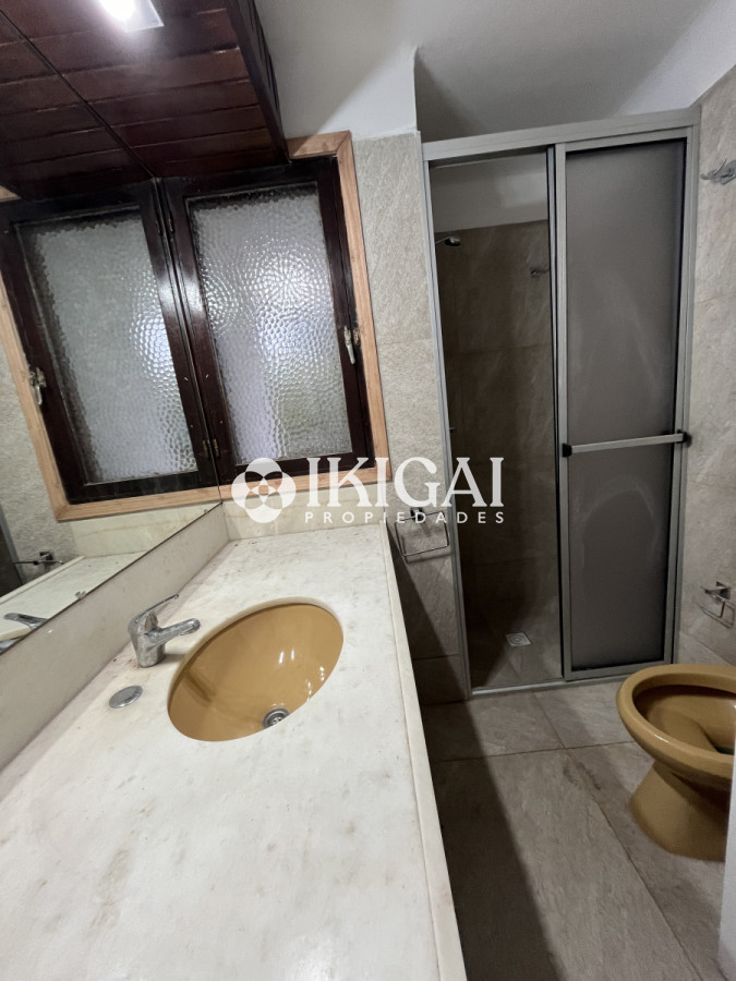 Casa ID.314 - Casa En Venta o alquiler anual, Zona Cantegril.