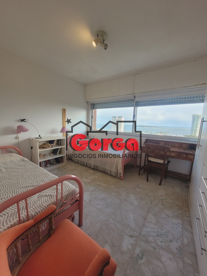 Apartamento ID.449 - Apartamento En Venta 3 dormitorios a 400 metros del mar!! 