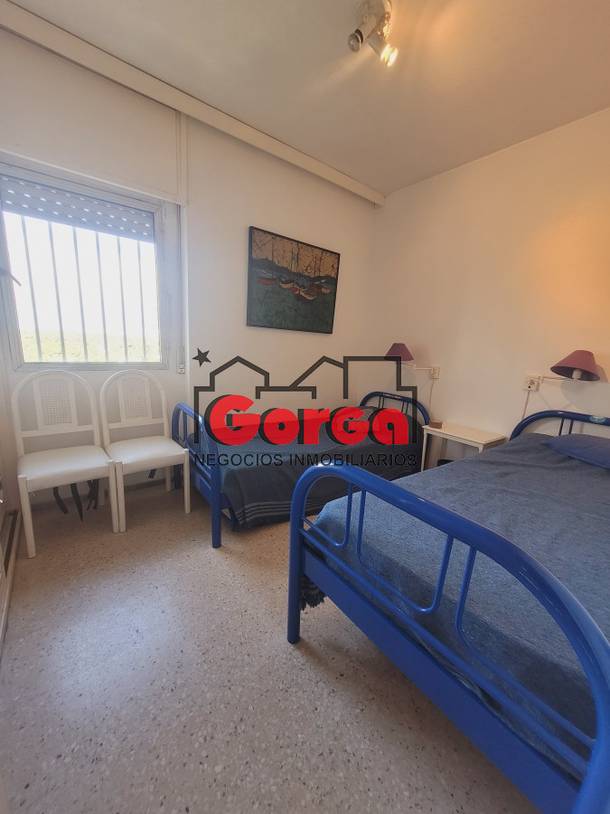 Apartamento ID.449 - Apartamento En Venta 3 dormitorios a 400 metros del mar!! 