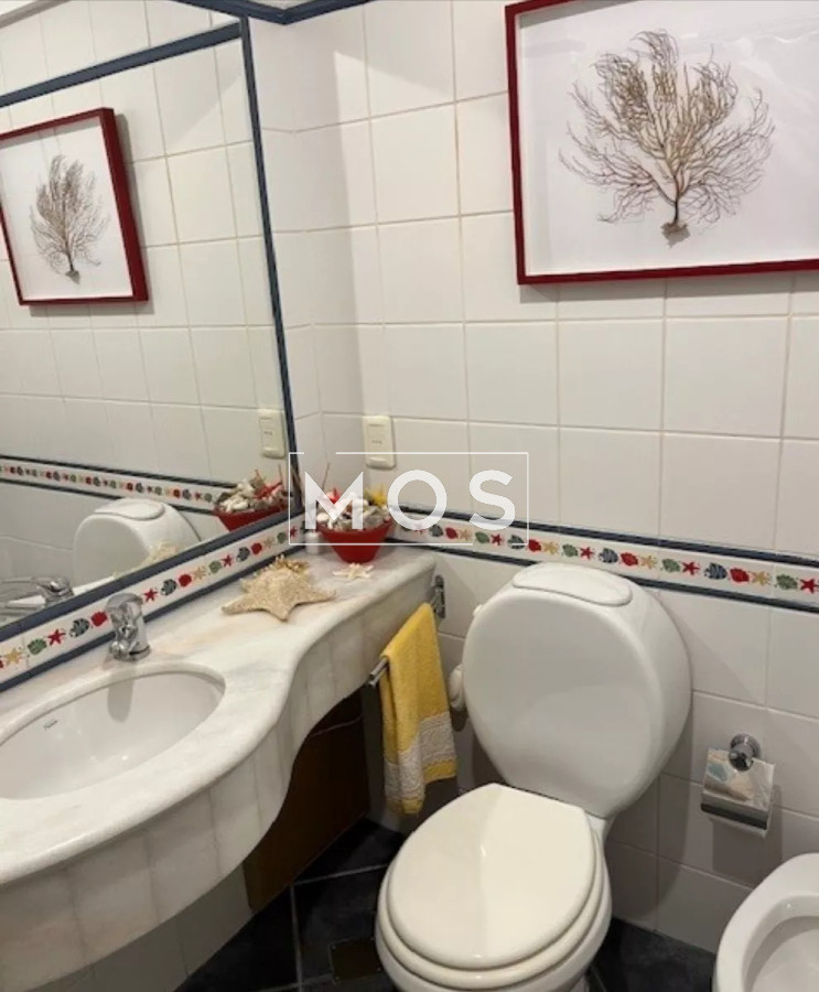 Apartamento ID.2786 - Apartamento en venta frente al mar - 2 dormitorios Playa Mansa.