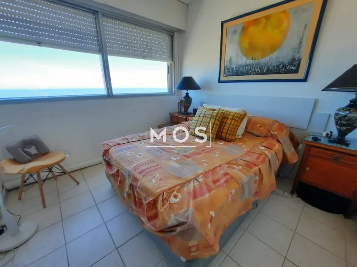 Apartamento ID.2531 - Apartamento en Venta y alquiler Frente Al Mar, Playa Brava.