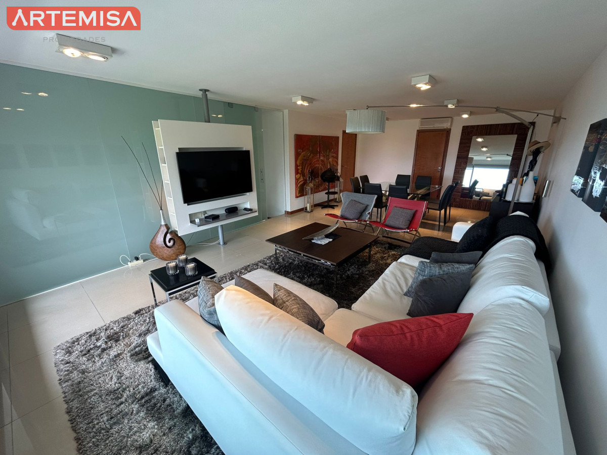 Apartamento ID.497 - Apartamento en alquiler - Primera línea Brava 3 dormitorios + Dep.