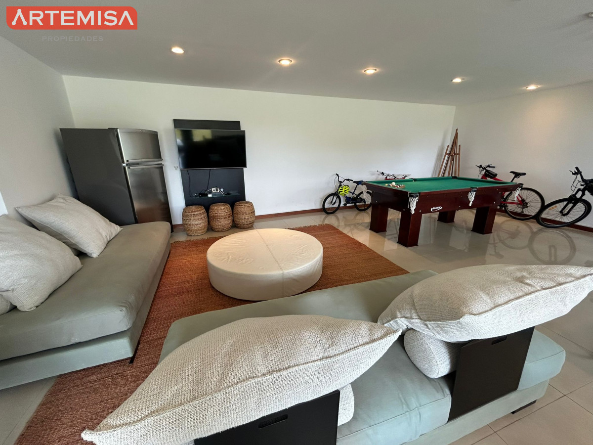 Apartamento ID.497 - Apartamento en alquiler - Primera línea Brava 3 dormitorios + Dep.