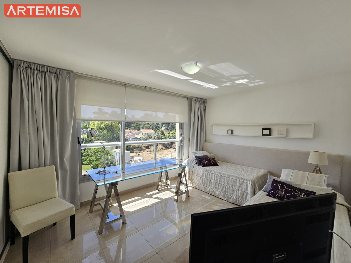 Apartamento ID.472 - Exclusividad en brava - 3 dormitorios en suite con barbacoa y jacuzzi.