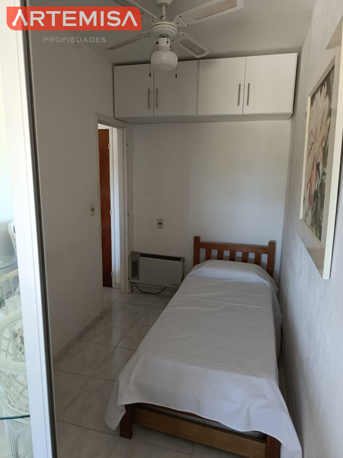 Apartamento ID.505 - 2 dormitorios frente al mar - Playa Mansa.
