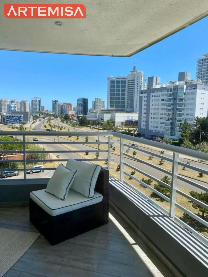 Apartamento ID.695 - Apartamento en venta de 2 dormitorios, Torre de categoría.