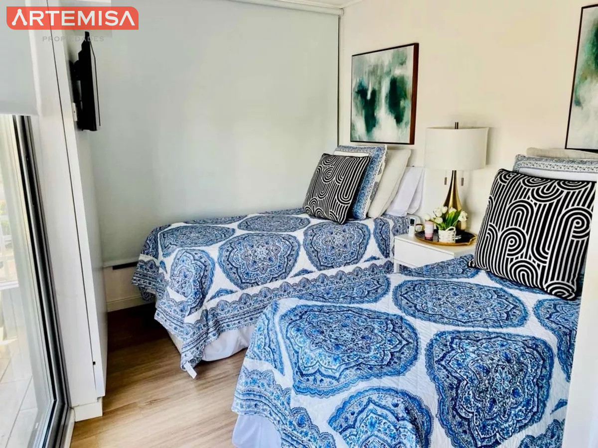 Apartamento ID.695 - Apartamento en venta de 2 dormitorios, Torre de categoría.