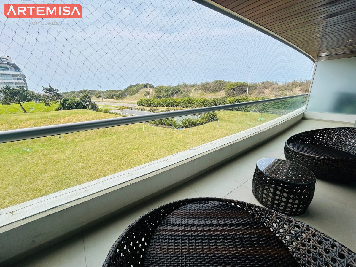 Apartamento ID.497 - Apartamento en alquiler - Primera línea Brava 3 dormitorios + Dep.