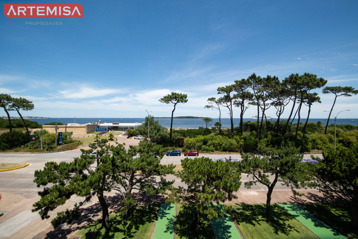 Apartamento ID.486 - Apartamento en alquiler de temporada, 3 dormitorios frente al mar.
