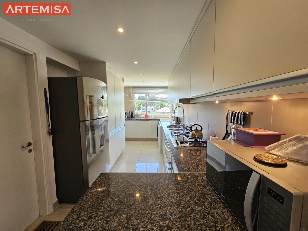 Apartamento ID.472 - Exclusividad en brava - 3 dormitorios en suite con barbacoa y jacuzzi.