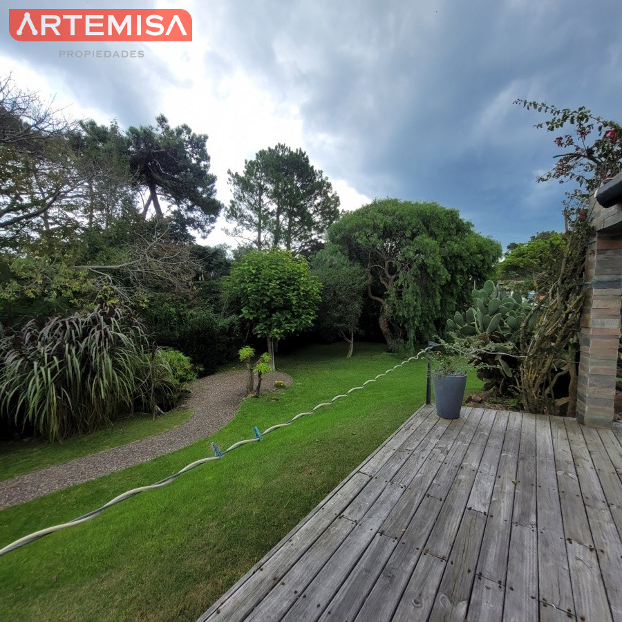 Casa ID.461 - Espetacular casa en venta en rincón del indio 