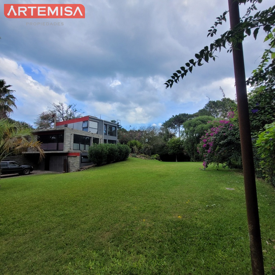 Casa ID.461 - Espetacular casa en venta en rincón del indio 