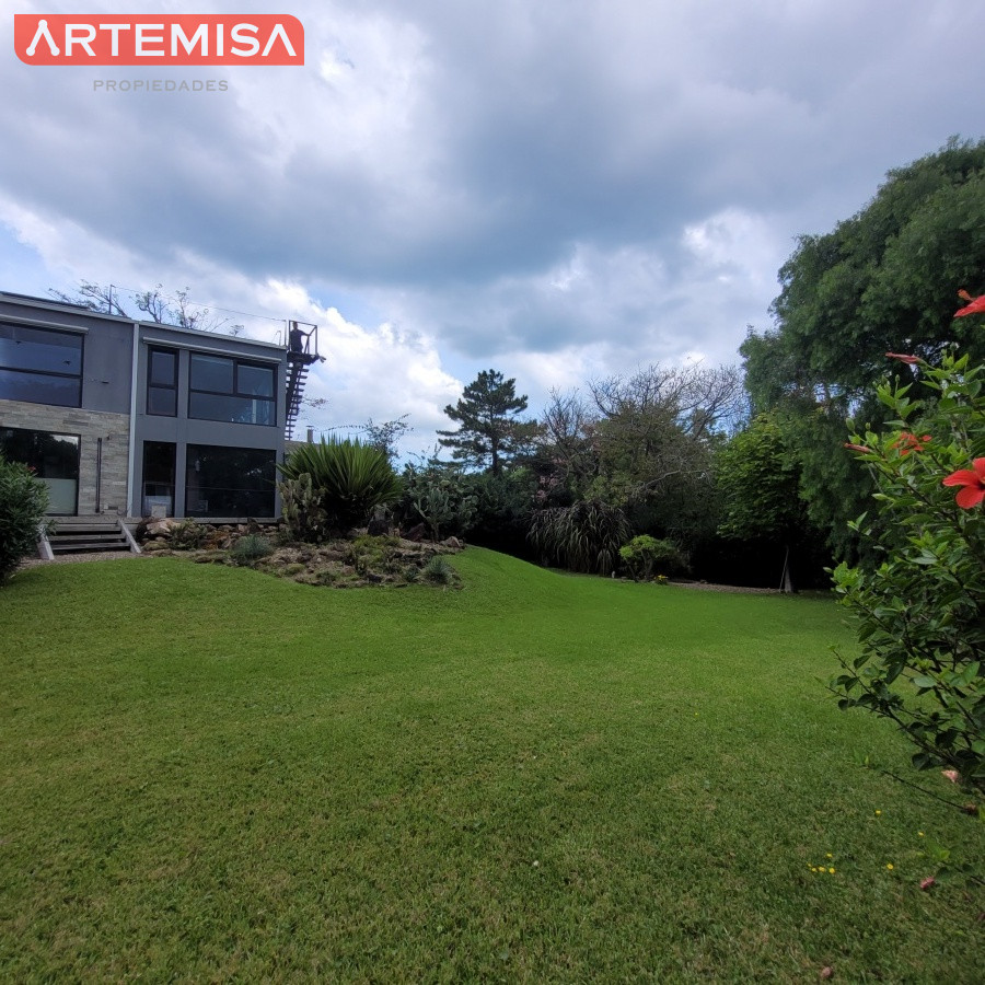 Casa ID.461 - Espetacular casa en venta en rincón del indio 